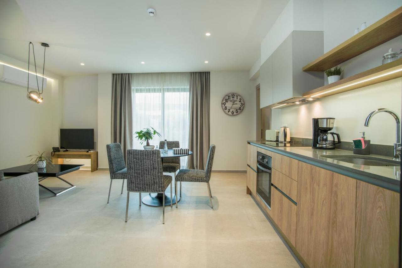 آغيوس نيكولاوس Celine Luxury Apartments & Suites المظهر الخارجي الصورة