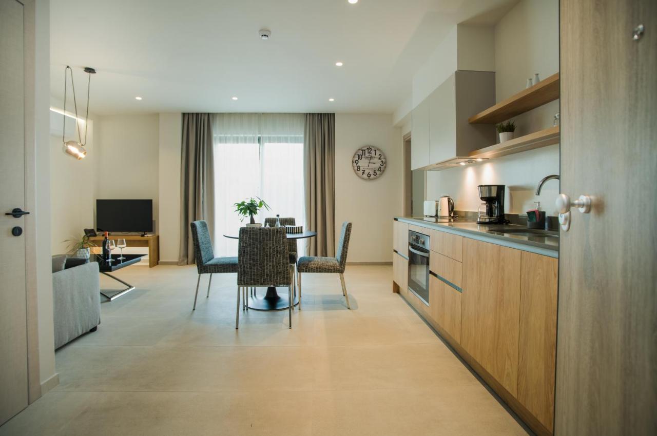 آغيوس نيكولاوس Celine Luxury Apartments & Suites المظهر الخارجي الصورة
